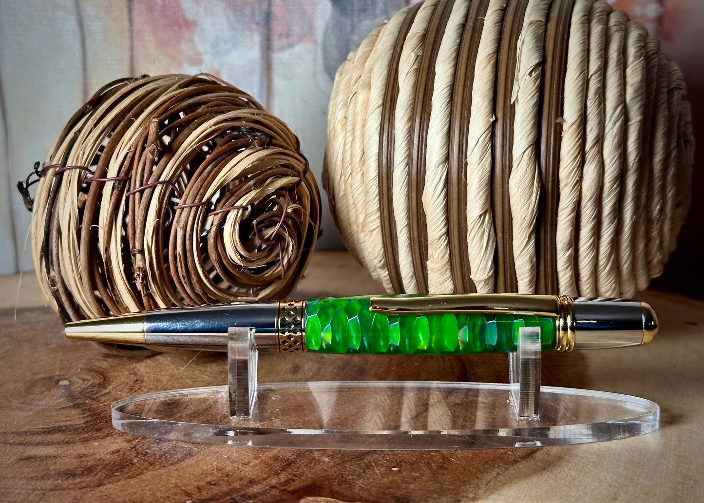 Mesa (Gold & Chrome, Lime Green Honeycomb)