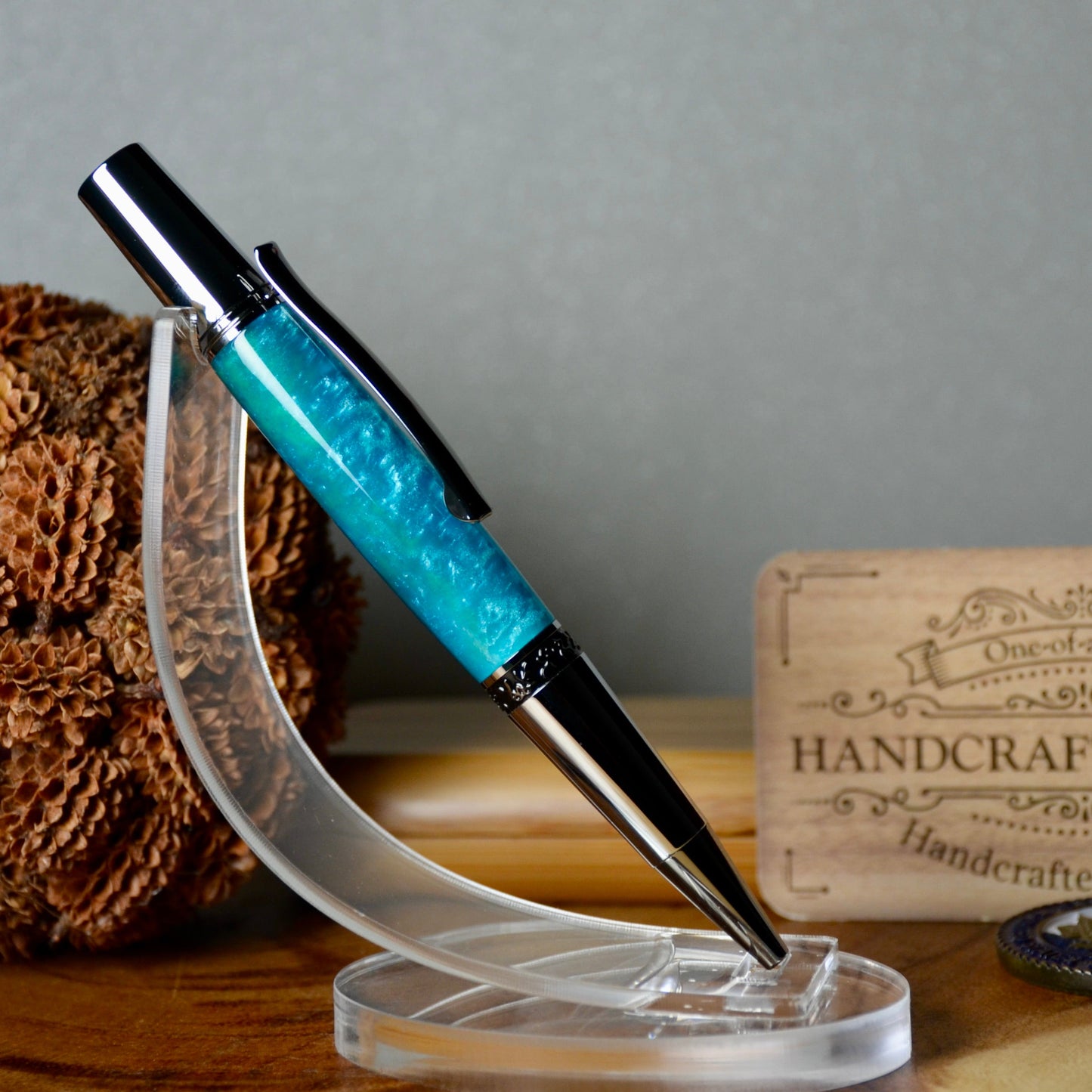 Aero Ballpoint Chrome & Black Titanium (Aqua)