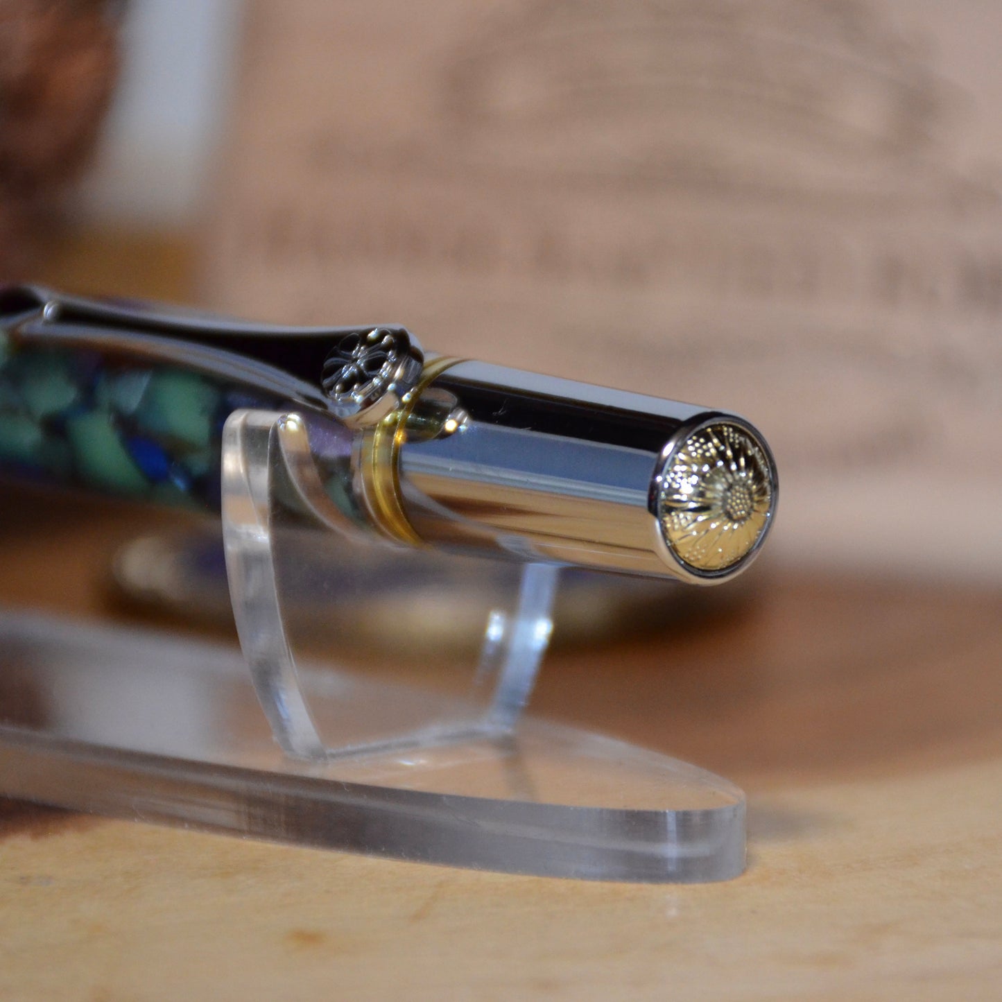 Gallant Ballpoint Twist Gold & Chrome (Abalone Quartz)