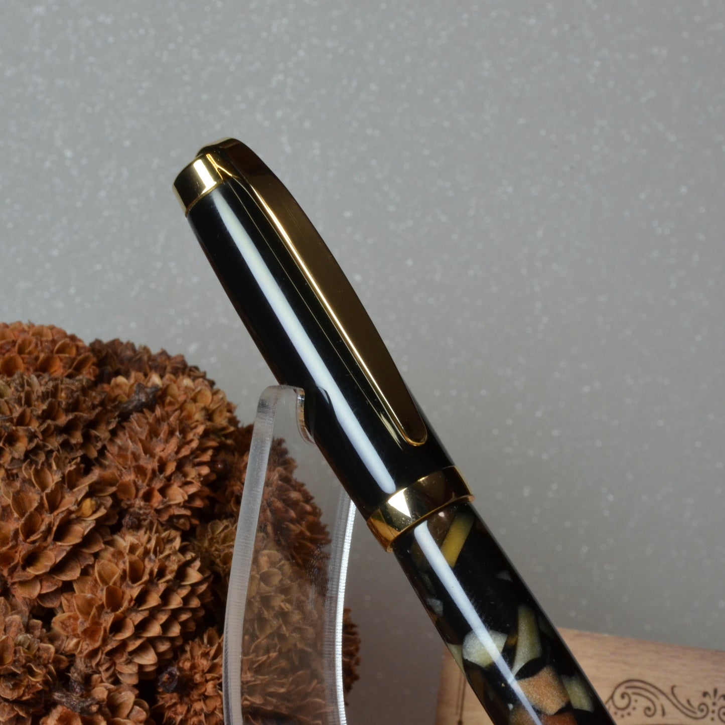 Graduate twist Gold (Black & Gold Treasure)