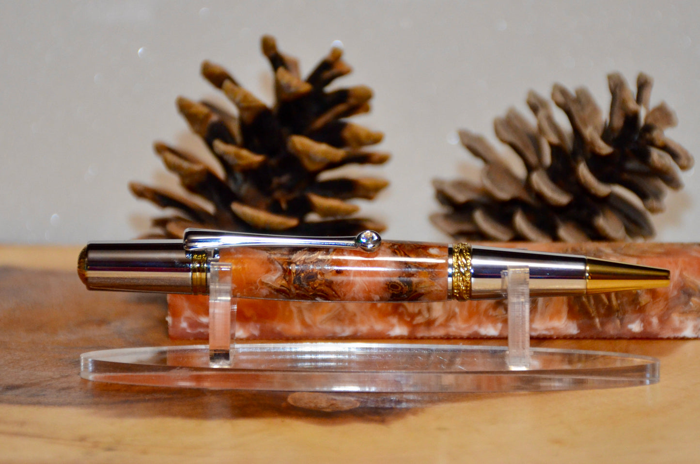 Majestic Squire Chrome & Gold (Apricot Pine Cone with White and Gold Marble)